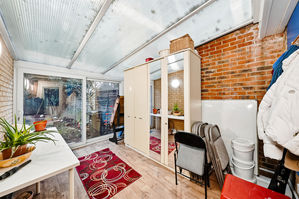 Photo 17- click for photo gallery